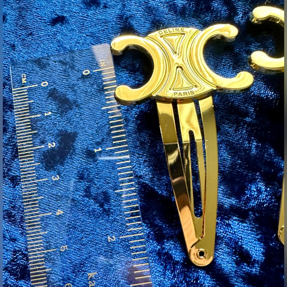 Gold Hair Clips - Picture 4 of 7